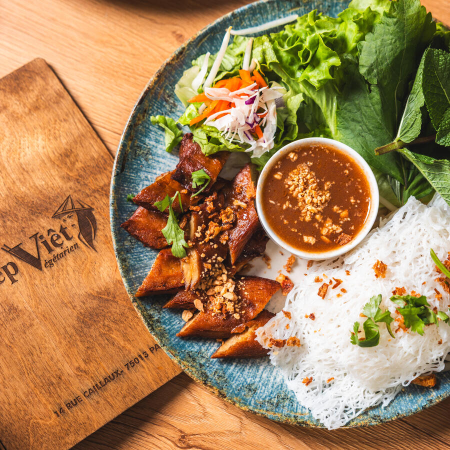 Banh hoi vit quay